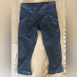 Lululemon camo leggings